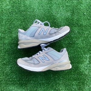 New Balance 990v5 Sneakers